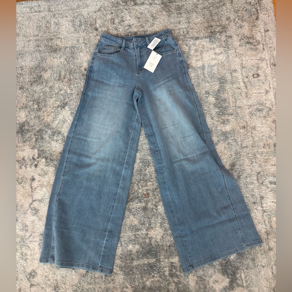 New with Tags Splendid Wide Leg High-Rise Women's Jeans - Blue